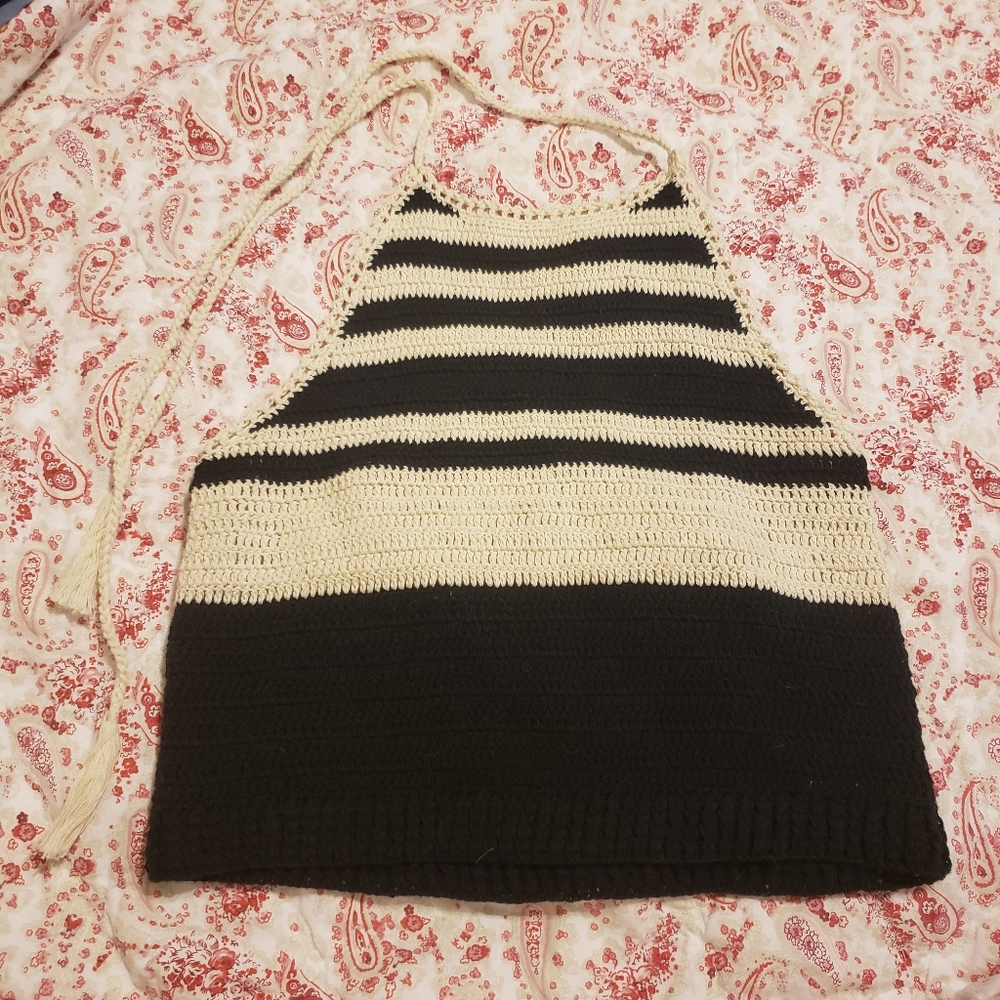 AE Woven Halter Top, size small